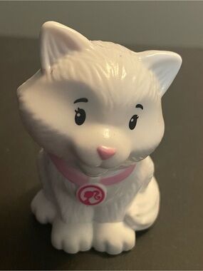 Little People Barbie White Kitten Figurine with Pink Collar